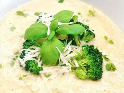 Brokkolisuppe med focaccia