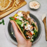 Lavkarbo kebab i pannebrød