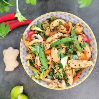 Lavkarbo kinesisk wok med persille