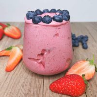 Lavkarbo bringebær proteinfluff