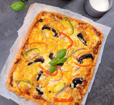Lavkarbo hjemmelaget langpanne pizza Lavkarbo hjemmelaget langpanne pizza